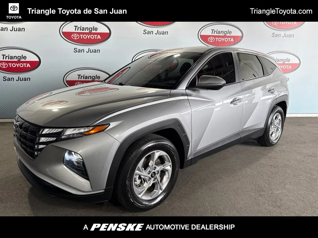 Used 2023 Silver Hyundai SE image 1