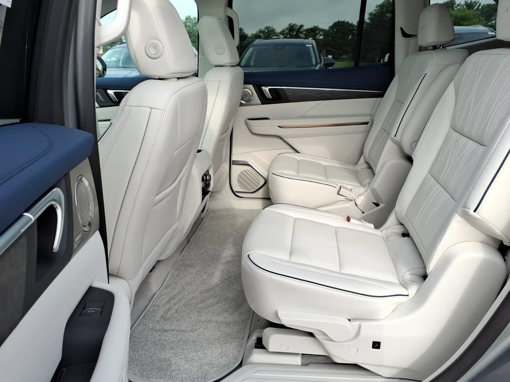 New 2026 Moonstone Gray Metallic Buick Avenir image 5