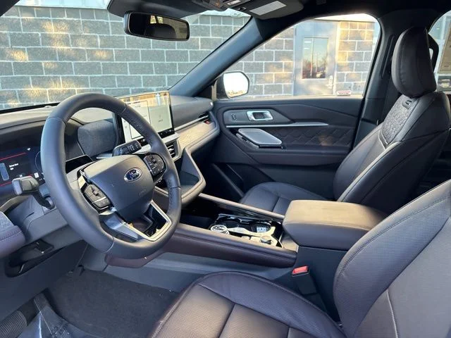New 2026 Agate Black Metallic Ford Platinum™ image 49