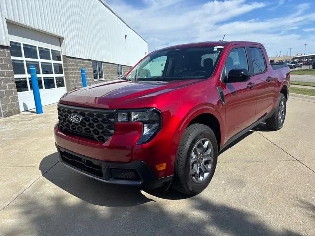 New 2026 Ruby Red Metallic Tinted Clearcoat Ford XLT image 3