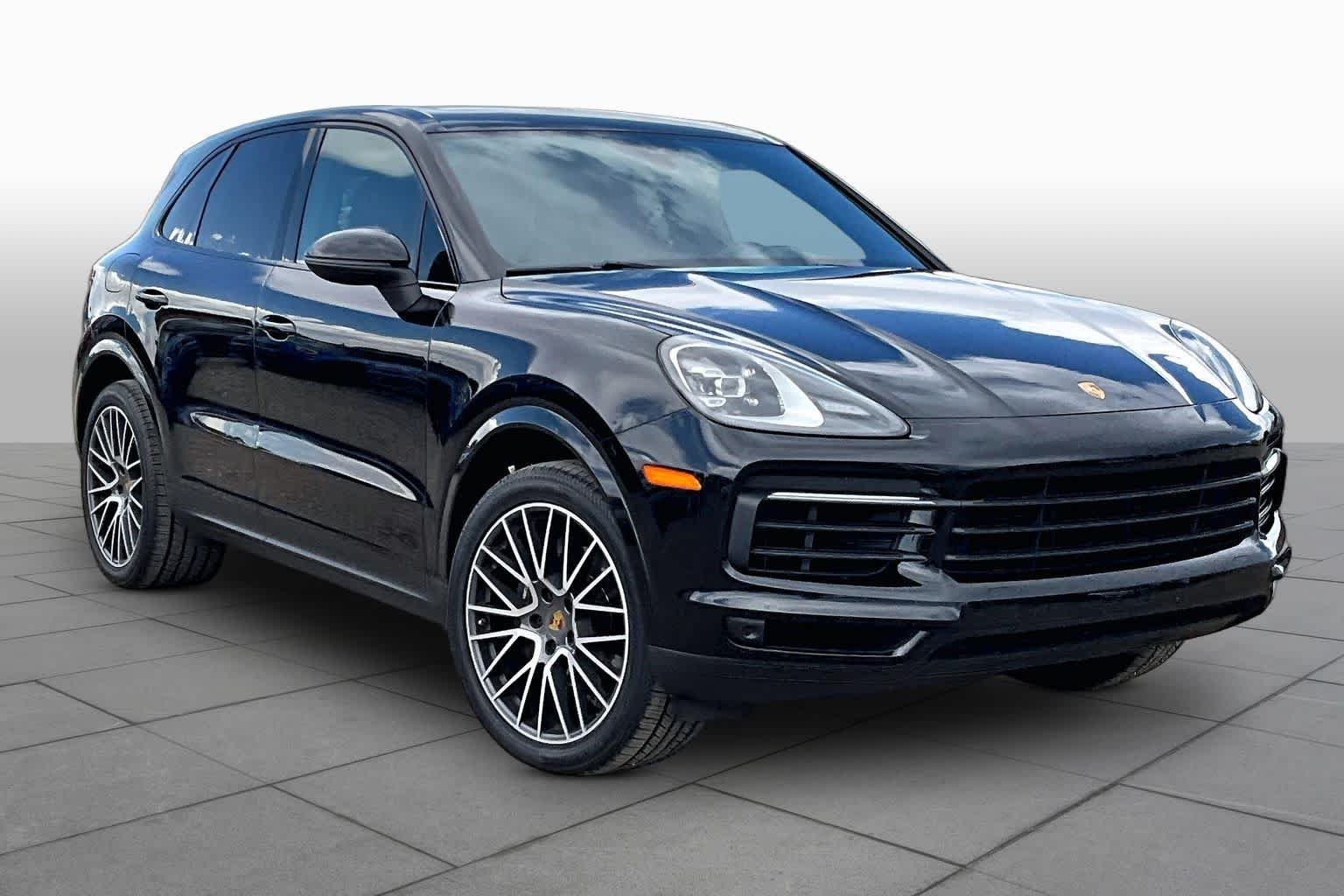 Used 2019 Black Porsche  image 2