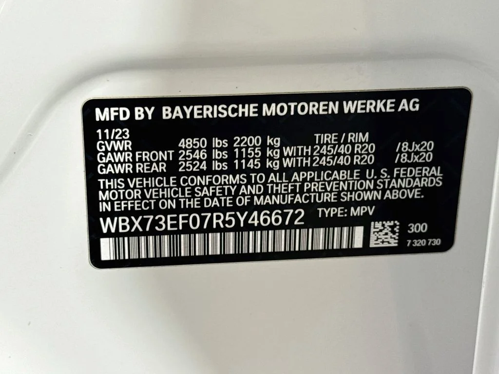 Used 2024 White BMW xDrive28i image 43