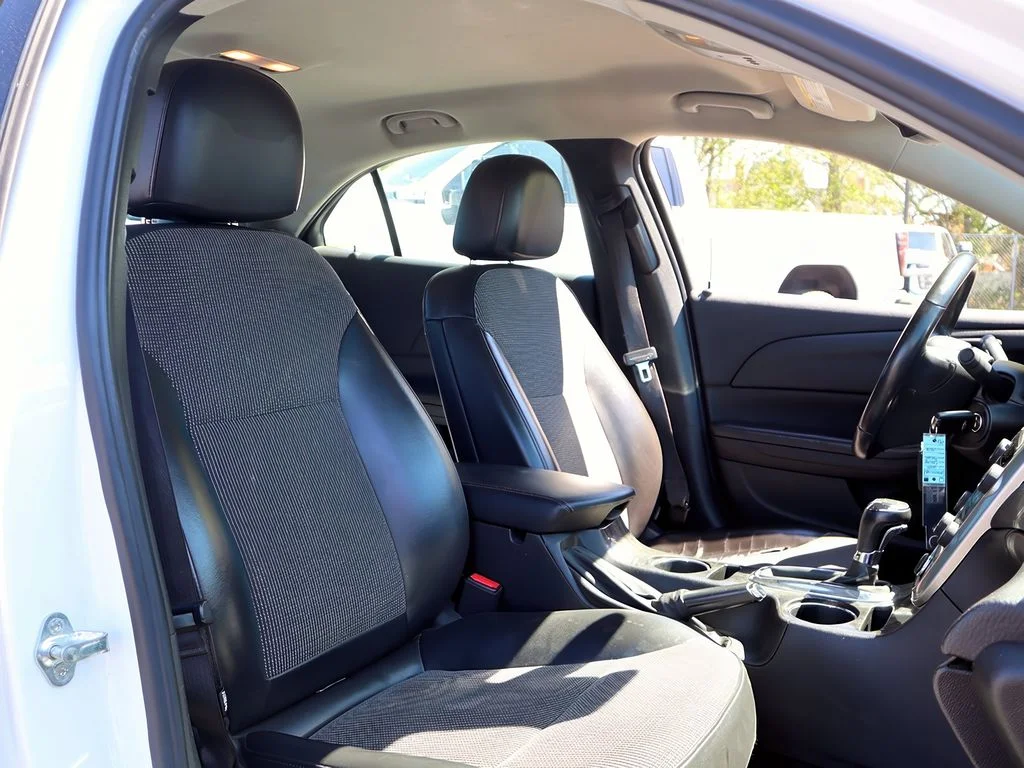 2014 Chevrolet Malibu 2LT - Photo 22
