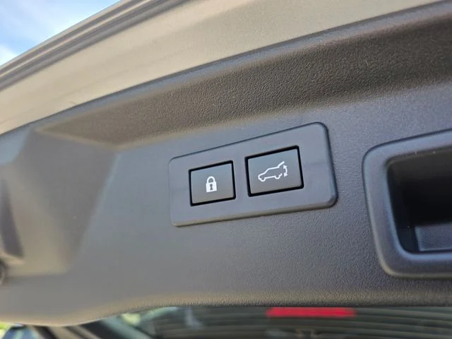 New 2026 ICE SILVER METALLIC Subaru Premium image 11