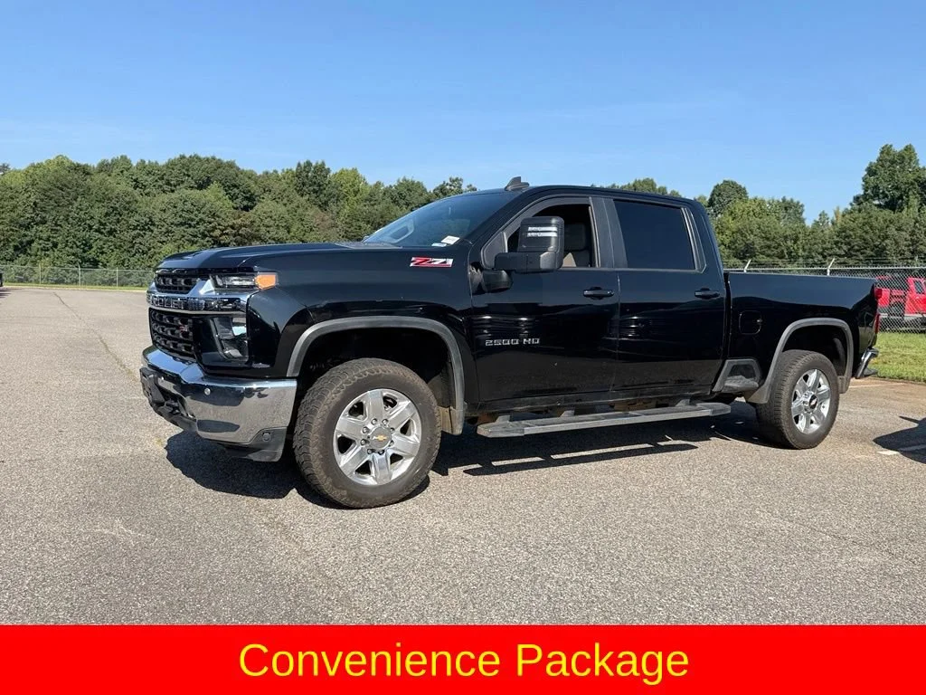 Used 2021 BLACK Chevrolet LT image 11