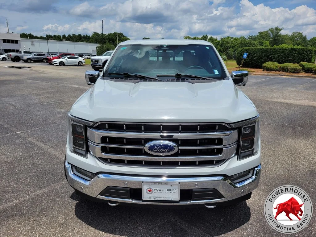 Used 2023 White Ford Lariat image 10