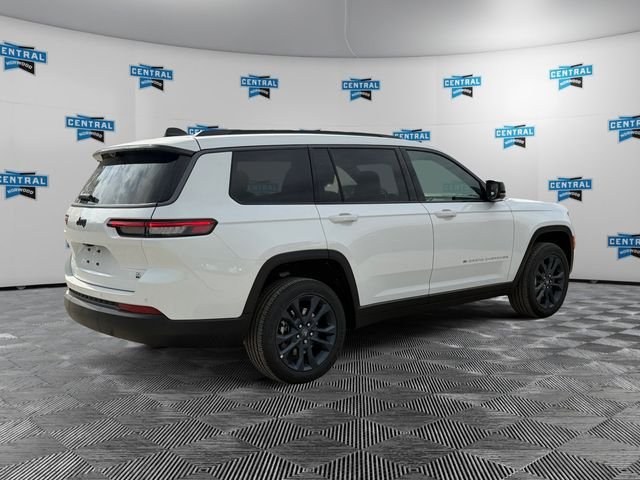 New 2026 Bright White Clear-Coat Exterior Paint Jeep  image 5