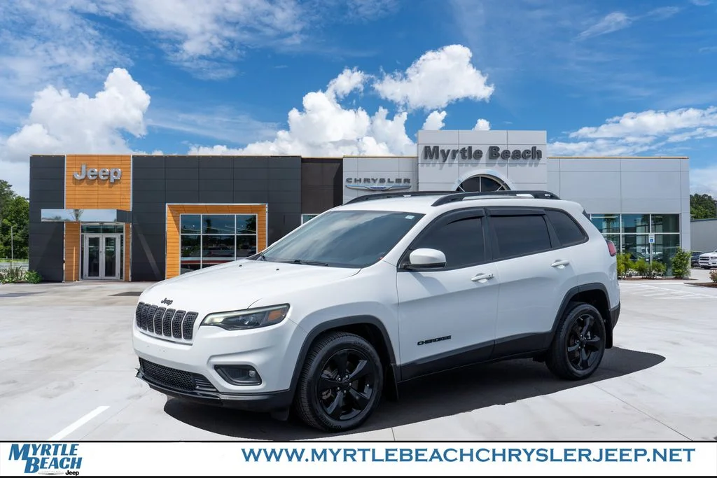 Used 2020 Bright White Clearcoat Jeep Latitude Plus image 1