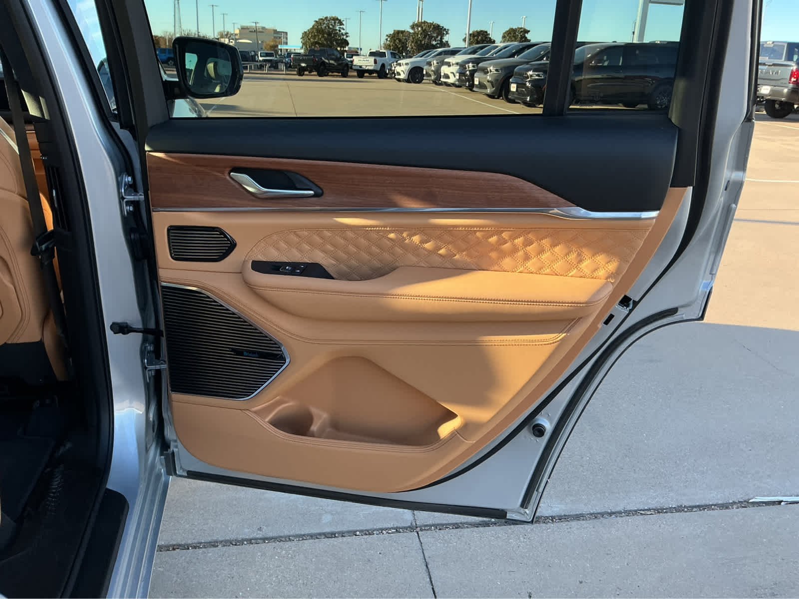 2025 Jeep Grand Cherokee L Summit Reserve - Photo 23