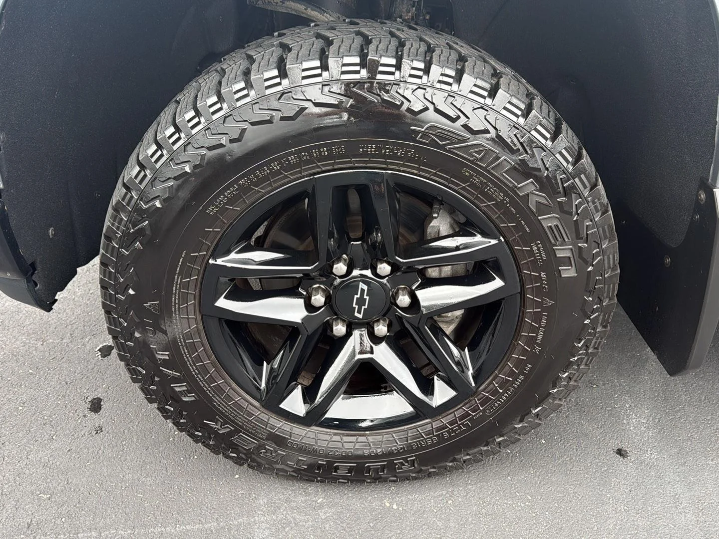 Used 2021 Satin Steel Metallic Chevrolet LT Trail Boss image 17