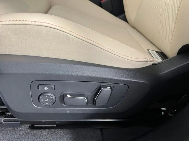 New 2026 Black Sapphire Metallic BMW 30 xDrive image 19