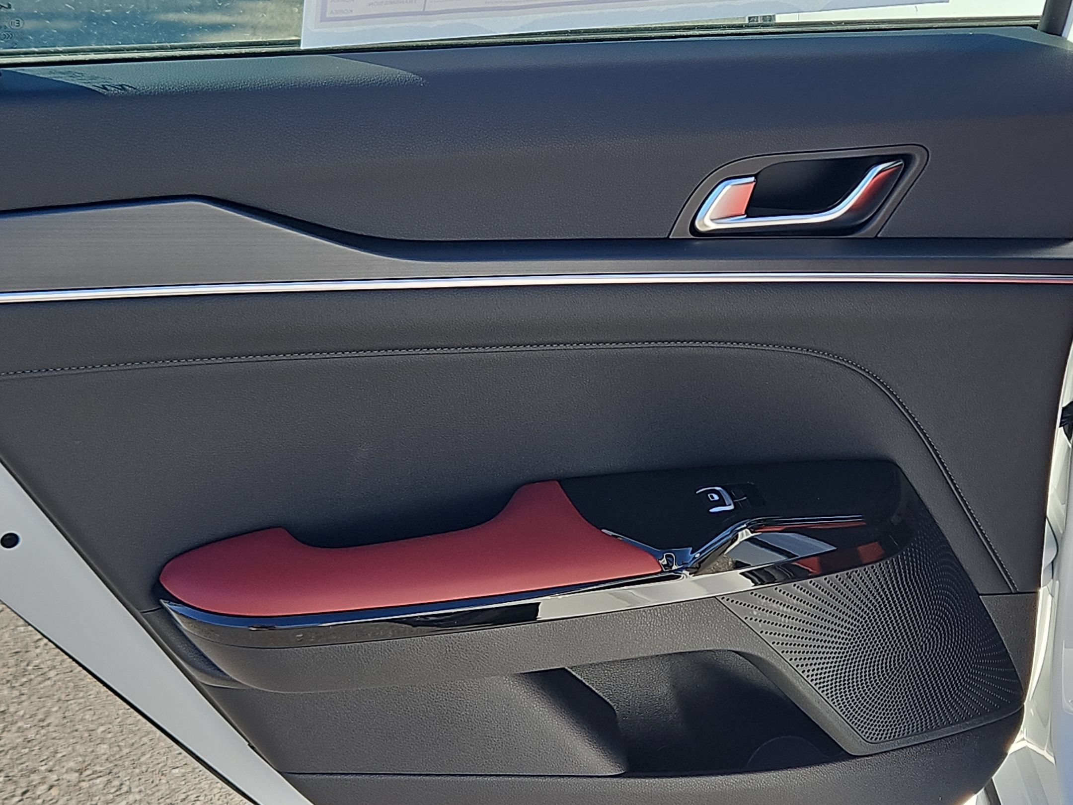New 2026 Snow White Pearl Kia GT-Line image 29