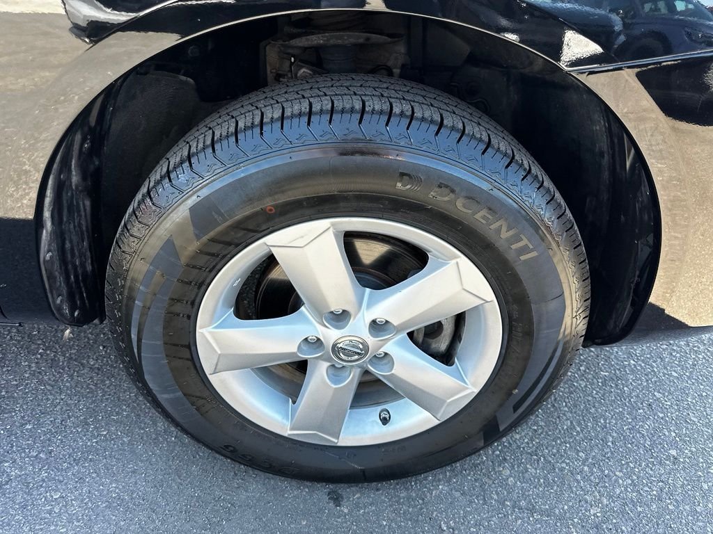 Used 2012 Black Nissan S image 13