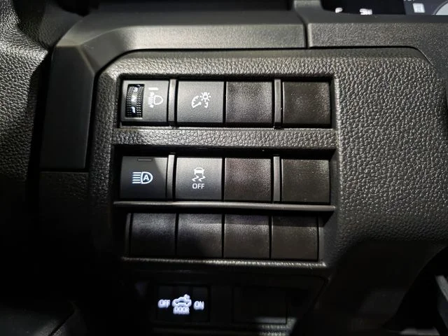 Used 2025 White Toyota SR image 16