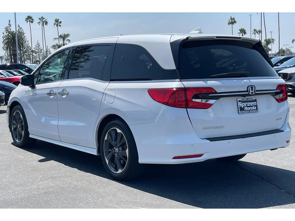 Certified Used 2024 Platinum White Pearl Honda ELITE image 62