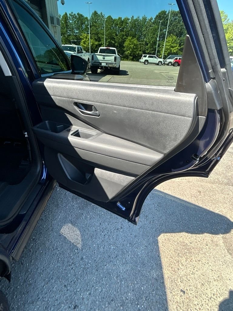 Used 2025 Blue Nissan SV image 14