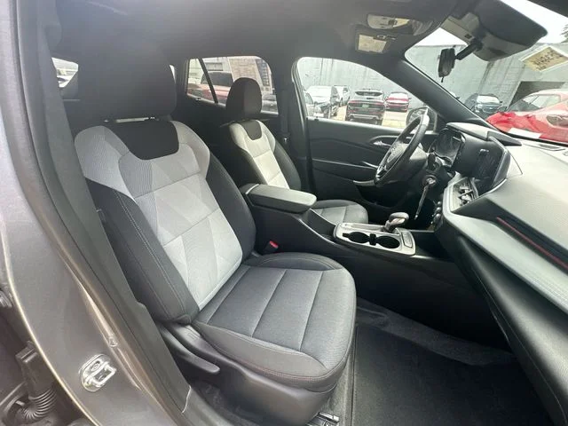 Used 2025 Gray Chevrolet 1RS image 32
