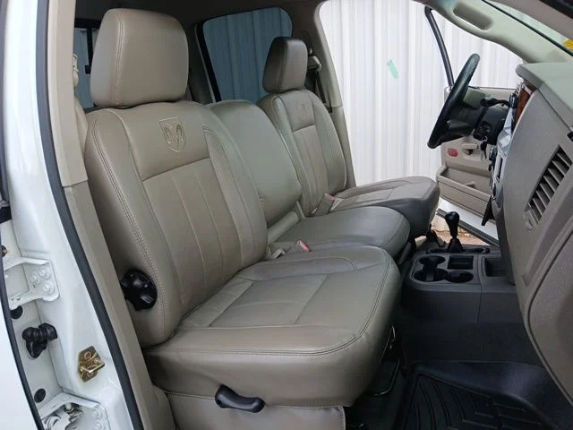 Used 2007 White Dodge Laramie image 39