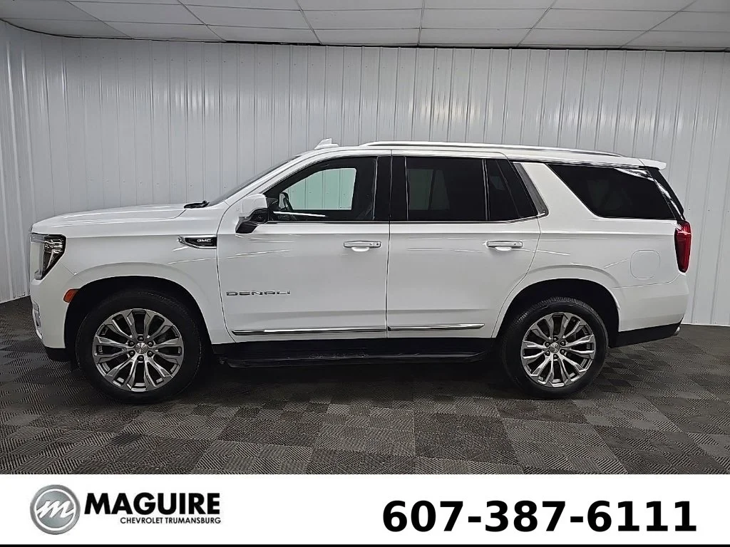 Used 2022 White GMC Denali image 5