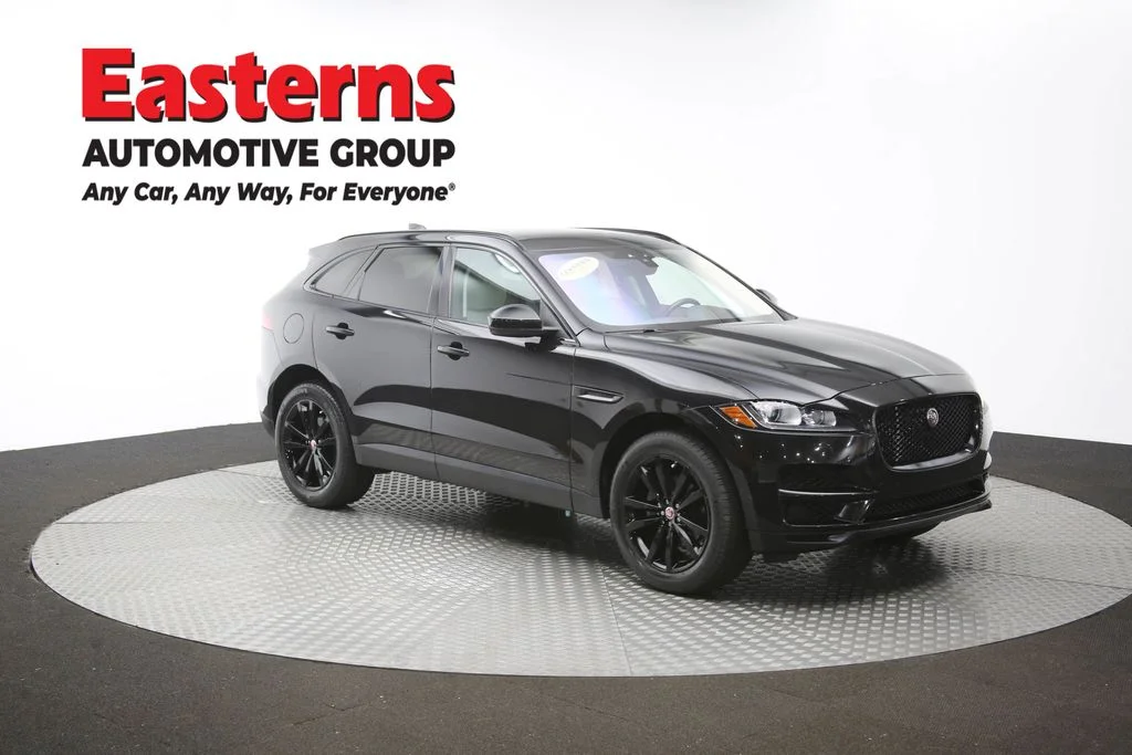Used 2020 Black Jaguar 25t Prestige image 53