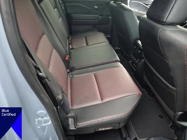 Certified Used 2025  Honda Black Edition image 33