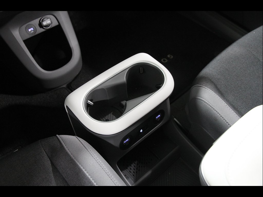2024 Hyundai IONIQ 5 SEL - Photo 17