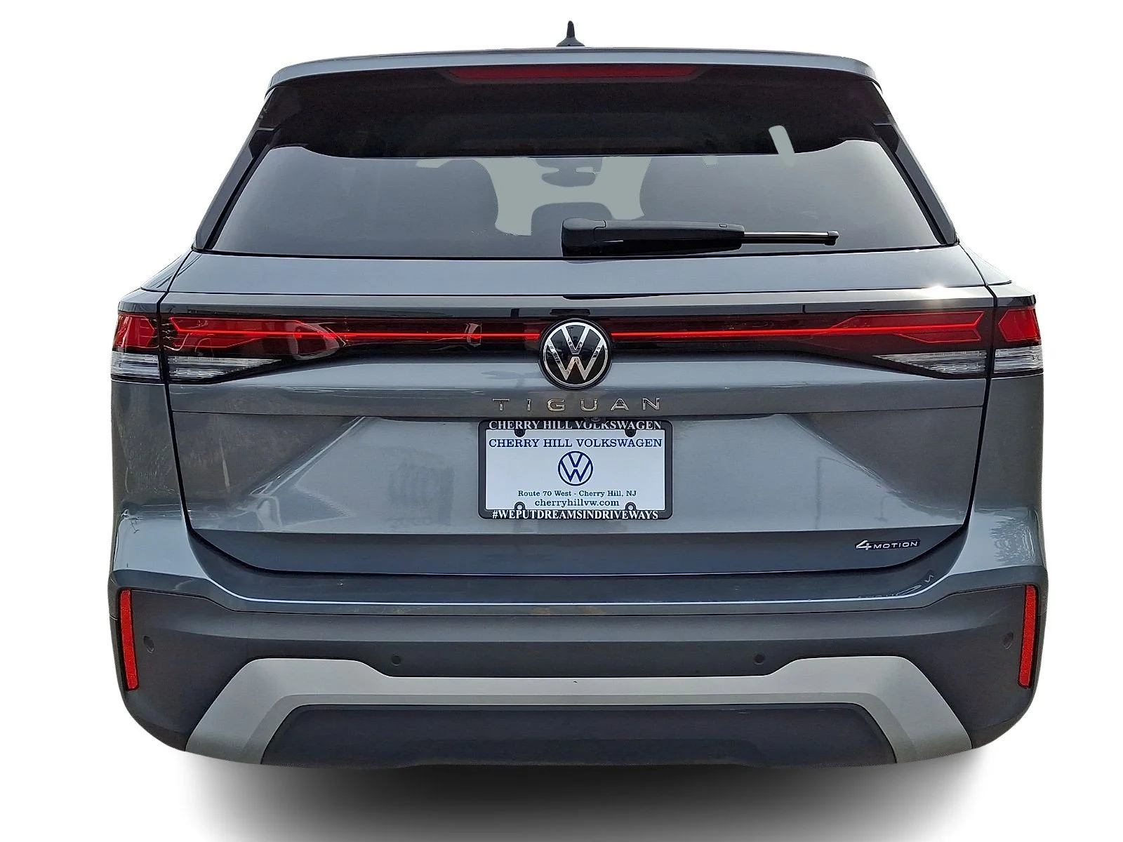 Used 2025 Platinum Gray Metallic   2R2r Volkswagen S image 3