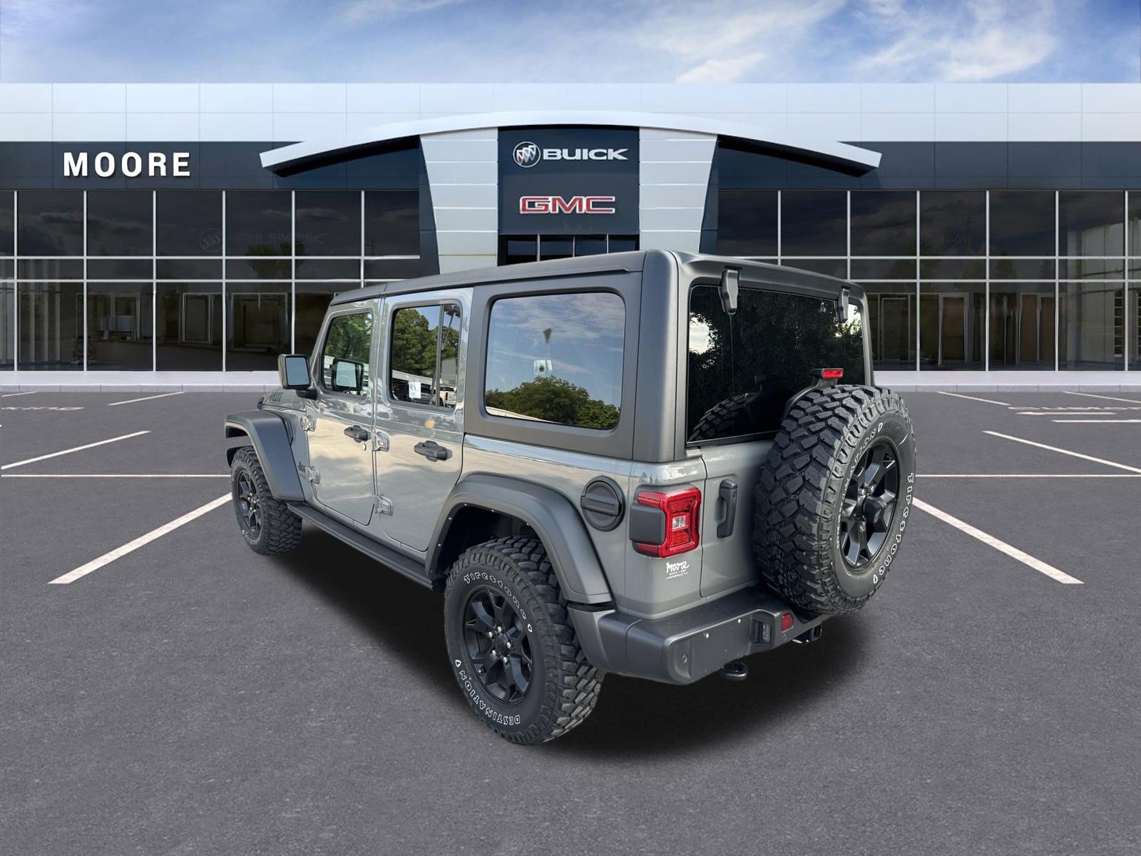 Used 2022  Jeep Unlimited Willys image 5