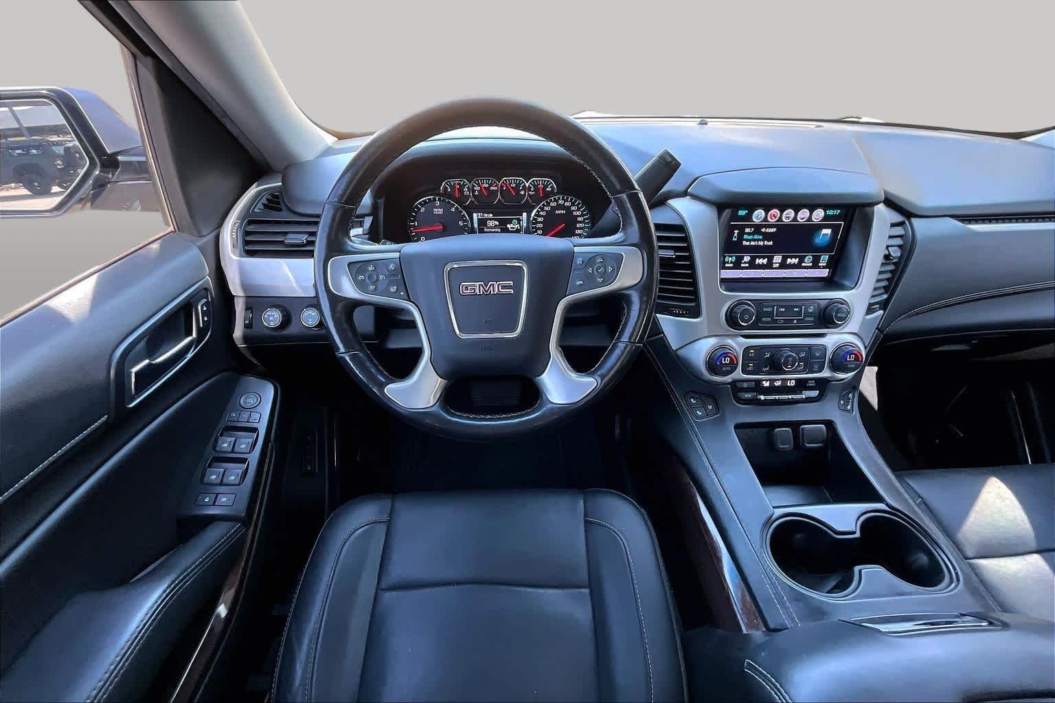 Used 2018 Quicksilver Metallic GMC SLT image 5