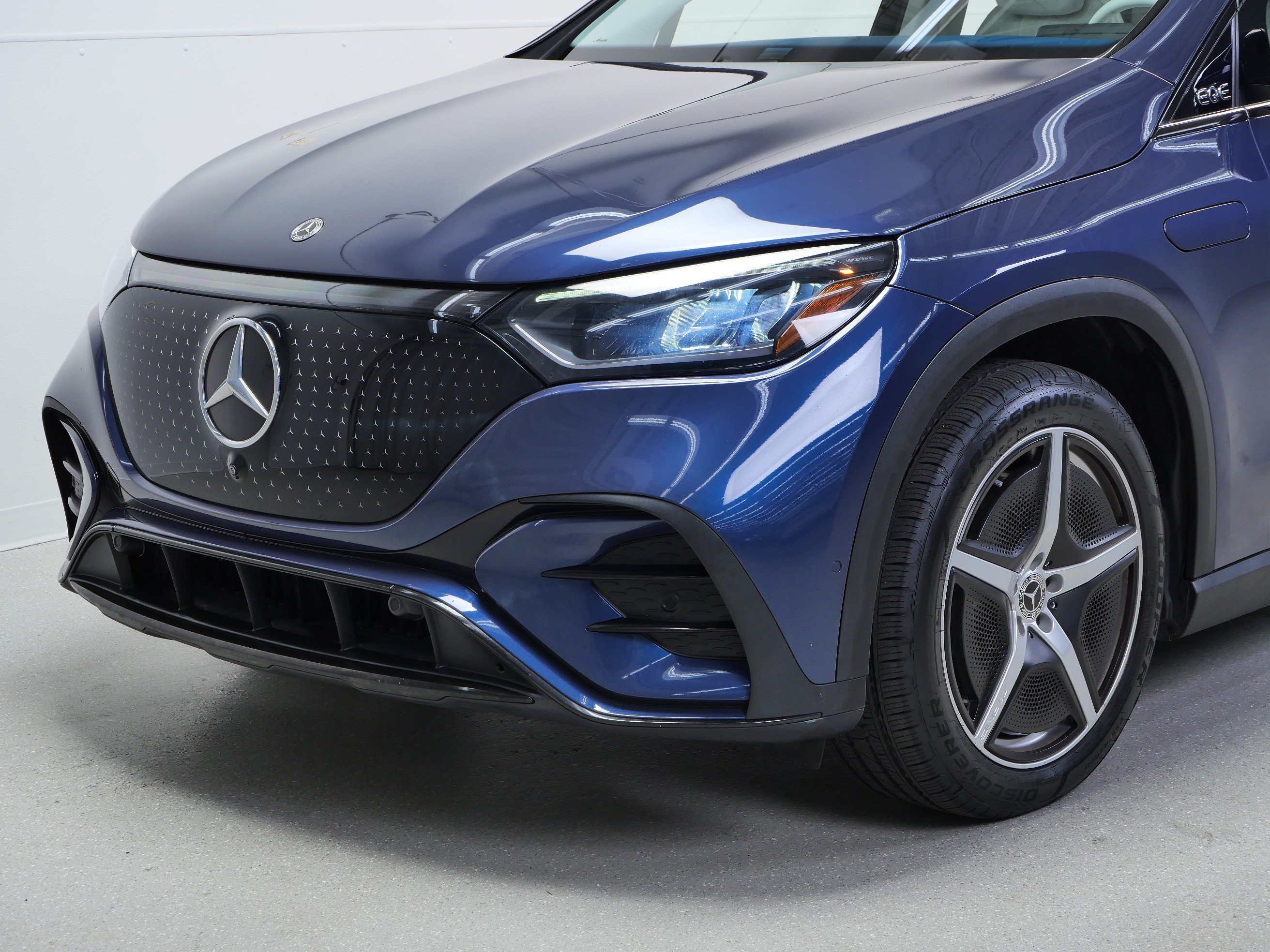 Certified Used 2023 Twilight Blue Metallic Mercedes-Benz EQE 500 image 14