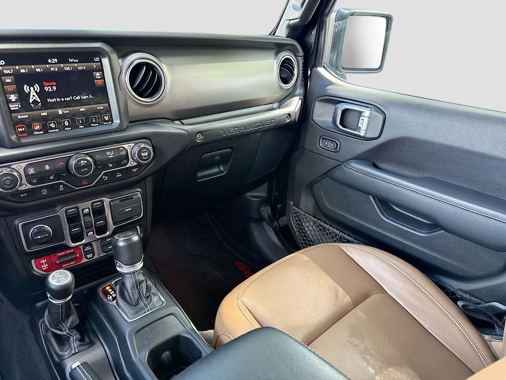 Used 2021 Black Clearcoat Jeep Unlimited Rubicon image 24