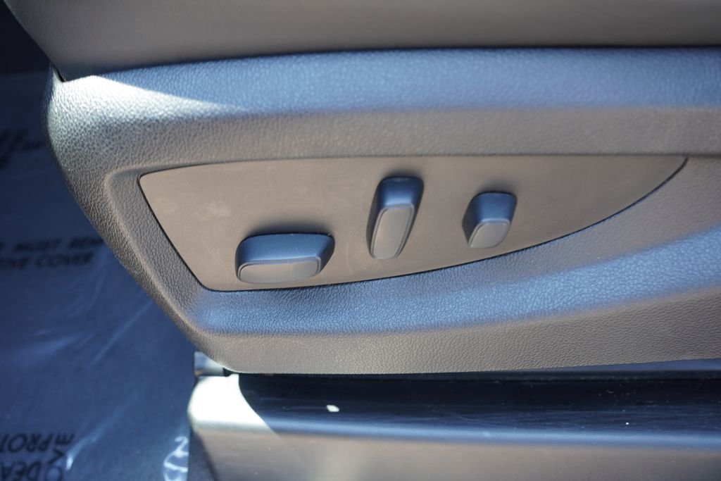 Certified Used 2019 Onyx Black GMC Denali image 25