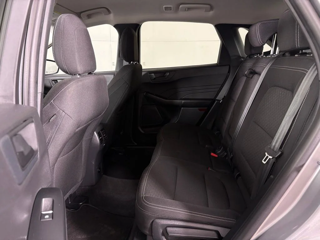 Used 2024 Silver Ford Active image 36