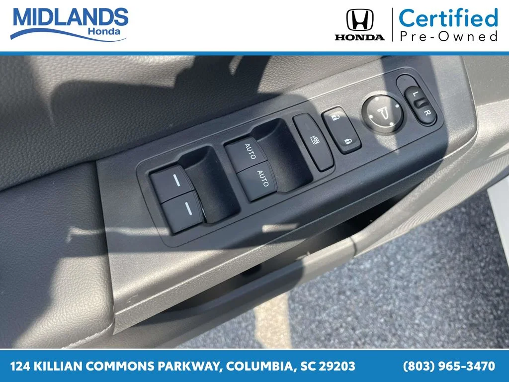 Certified Used 2026 Platinum White Pearl Honda EX image 17