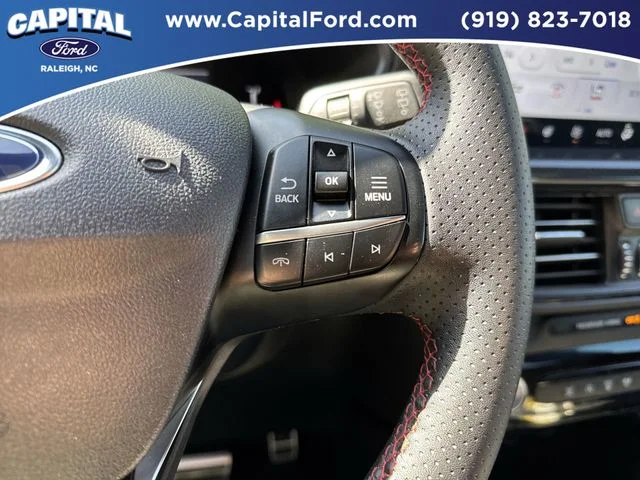 Used 2024 Gray Ford ST-Line image 23