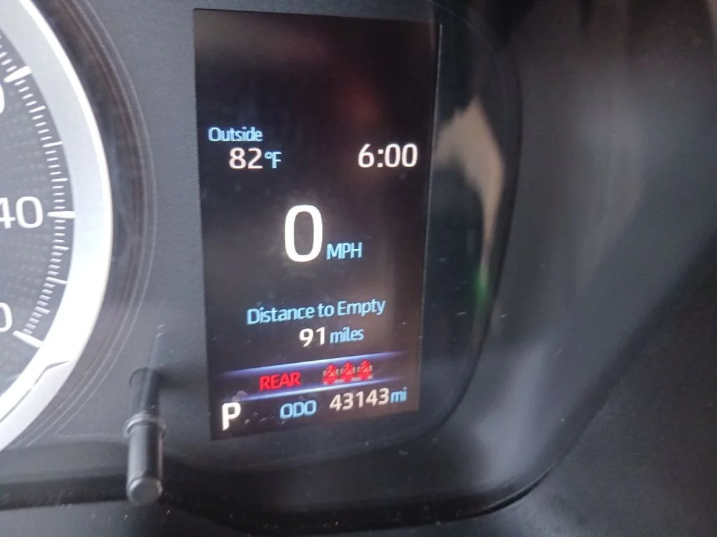Used 2022 Beige Toyota L image 19