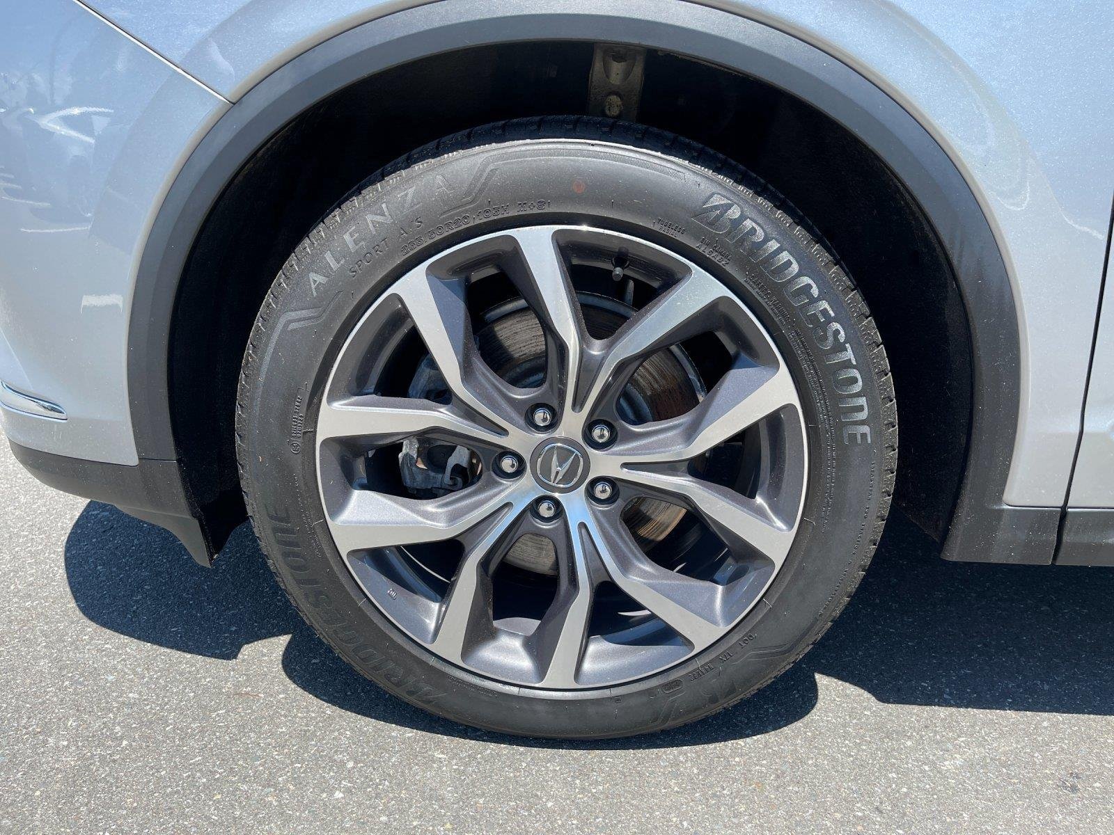Used 2024 Lunar Silver Metallic Acura SH-AWD w/Tech image 10