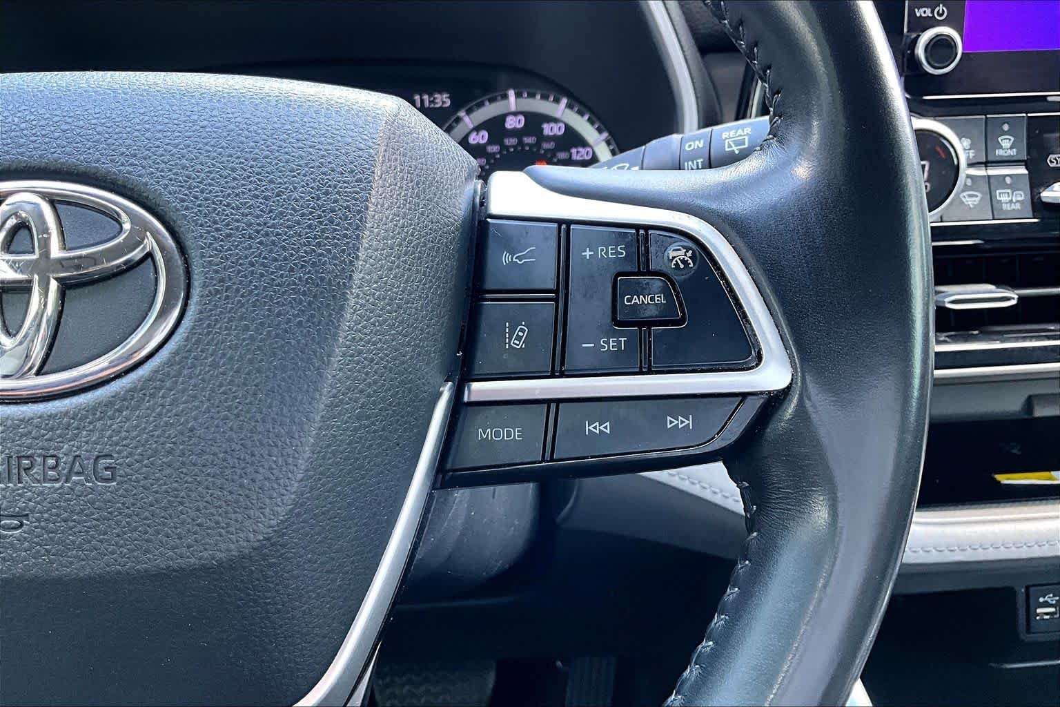 Used 2023 Magnetic Gray Metallic Toyota XLE image 23