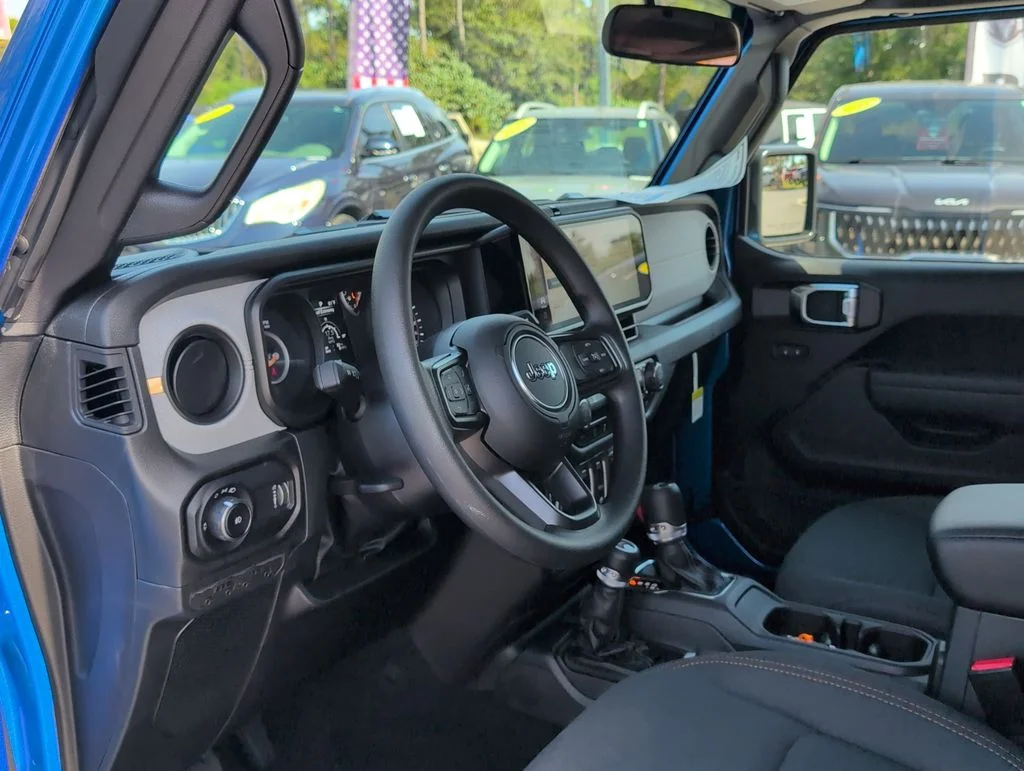 2026 Jeep Wrangler 2-Door Sport - Photo 20