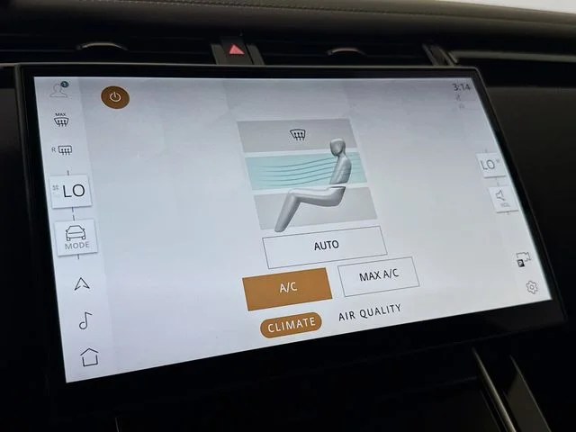 New 2026 Fuji White Land Rover Belgravia Edition image 18
