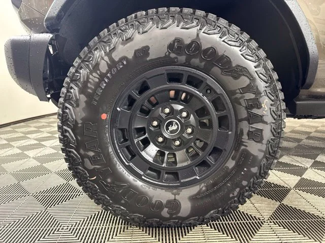 New 2026 Marsh Gray Ford Badlands image 10