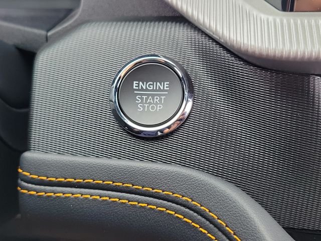 New 2026 Carbonized Gray Metallic Ford Tremor® image 10