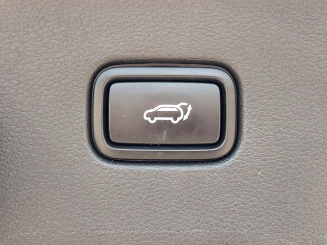 Used 2023 Black Kia SX-Prestige image 46