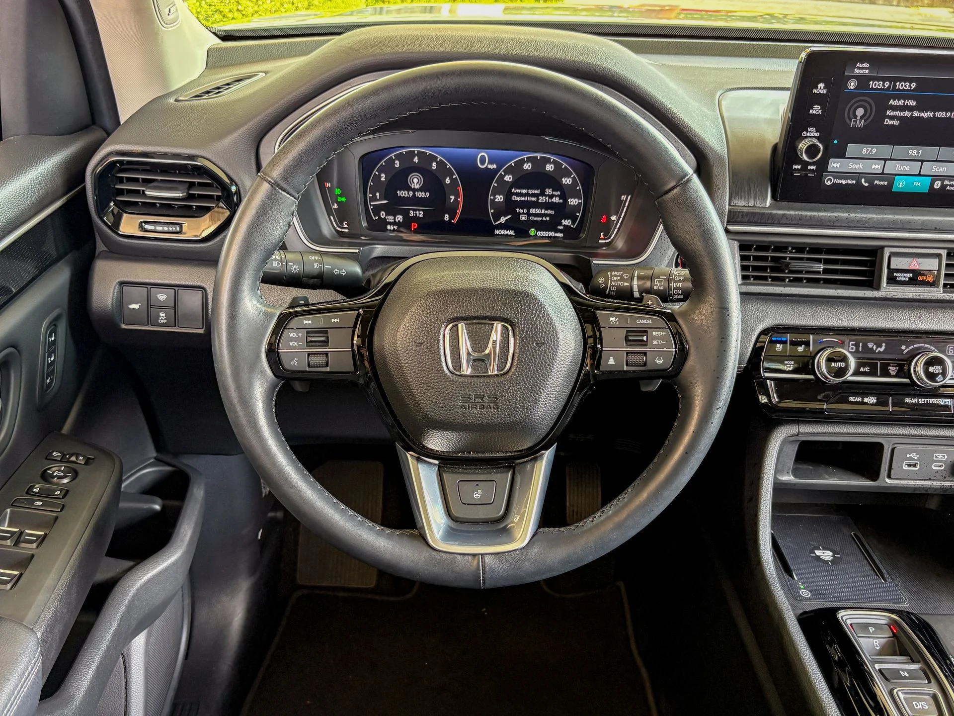 Used 2025  Honda Elite image 18