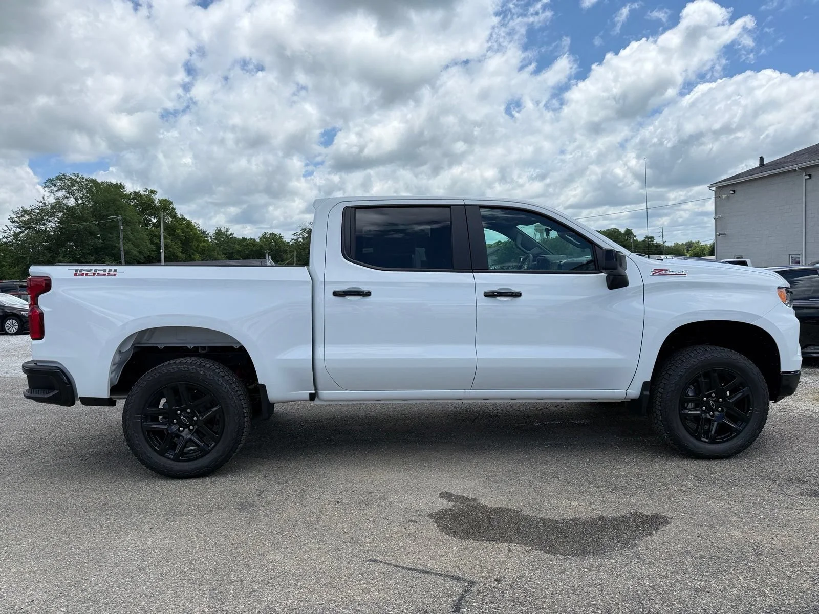 2026 Chevrolet Silverado 1500 LT Trail Boss - Photo 8