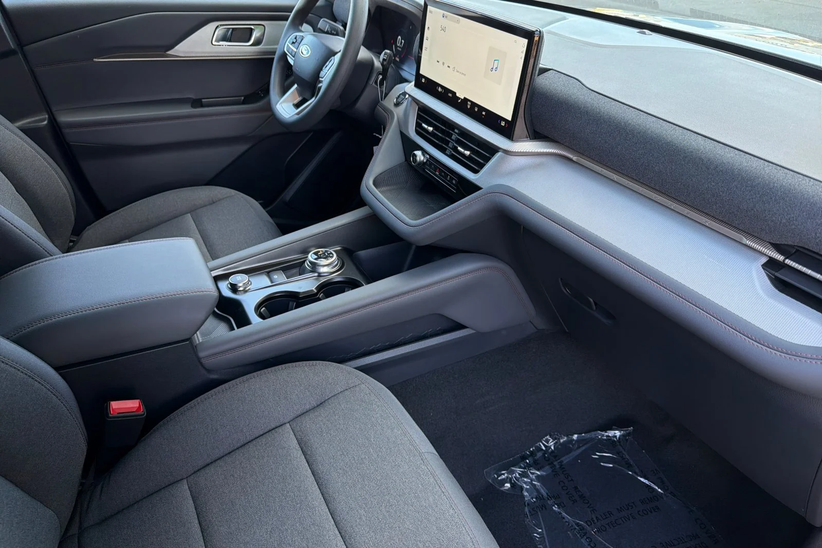 New 2027 Carbonized Gray Metallic Ford Active image 13