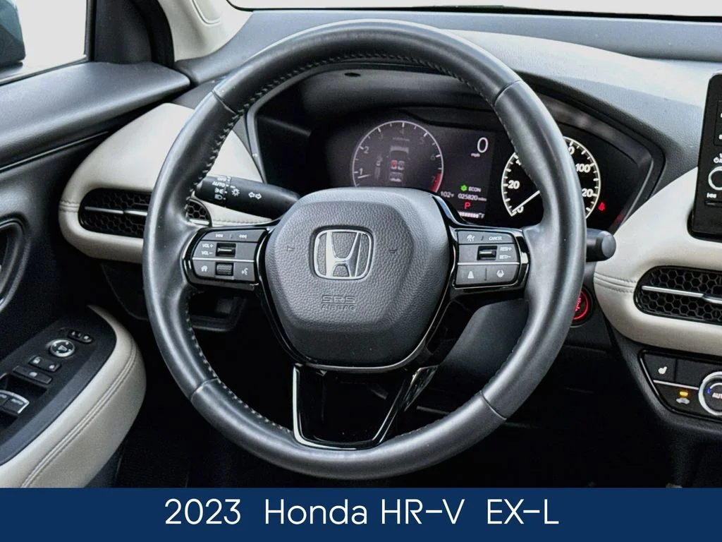 Used 2023  Honda EX-L image 28