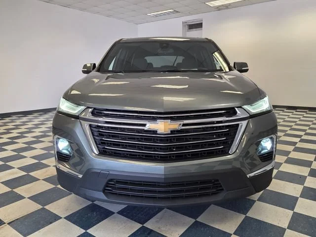 Used 2022 SILVER SAGE METALLIC Chevrolet LT Cloth image 2