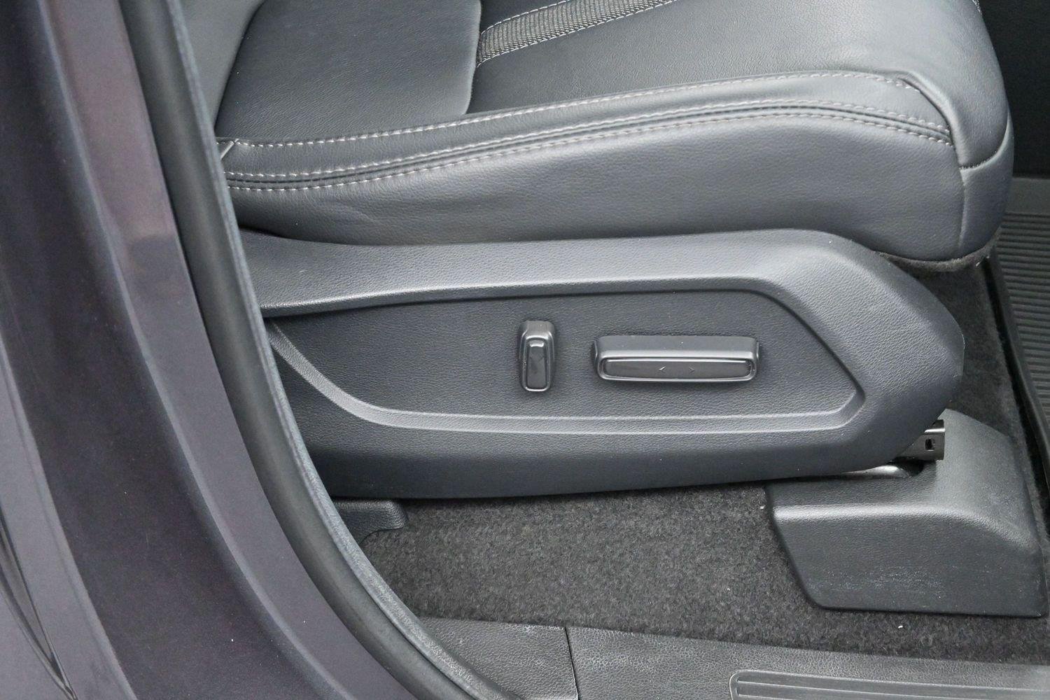 Used 2024 Gray Honda Touring image 34