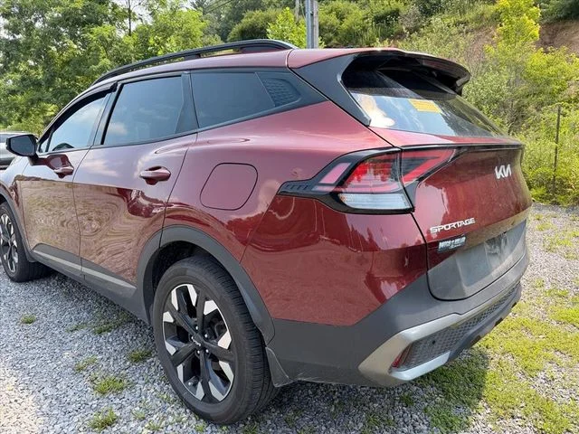 Used 2023 Red Kia X-Line image 15